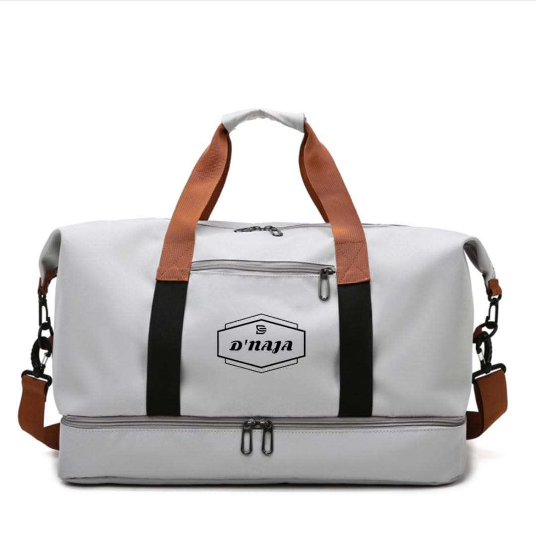 Cream weekender bag with the D'naja logo elegantly placed on the front, combining style and functionality for the modern traveler